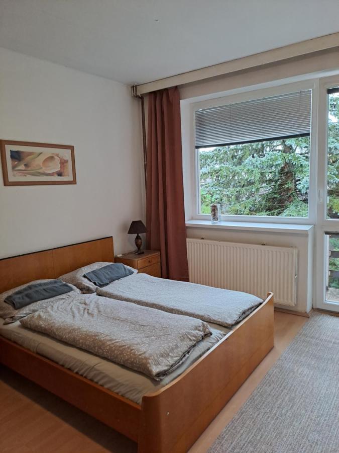 Apartman S Terasou Olomouc Bagian luar foto